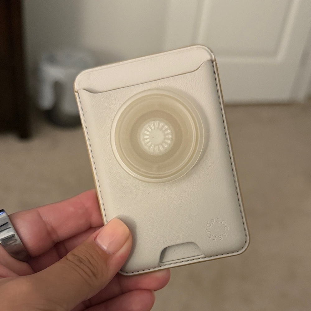 Horchata Softgoods MagSafe PopWallet+
